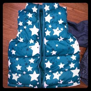Kids reversible puffer vest